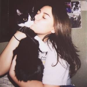 Meet your Posher, Jheri