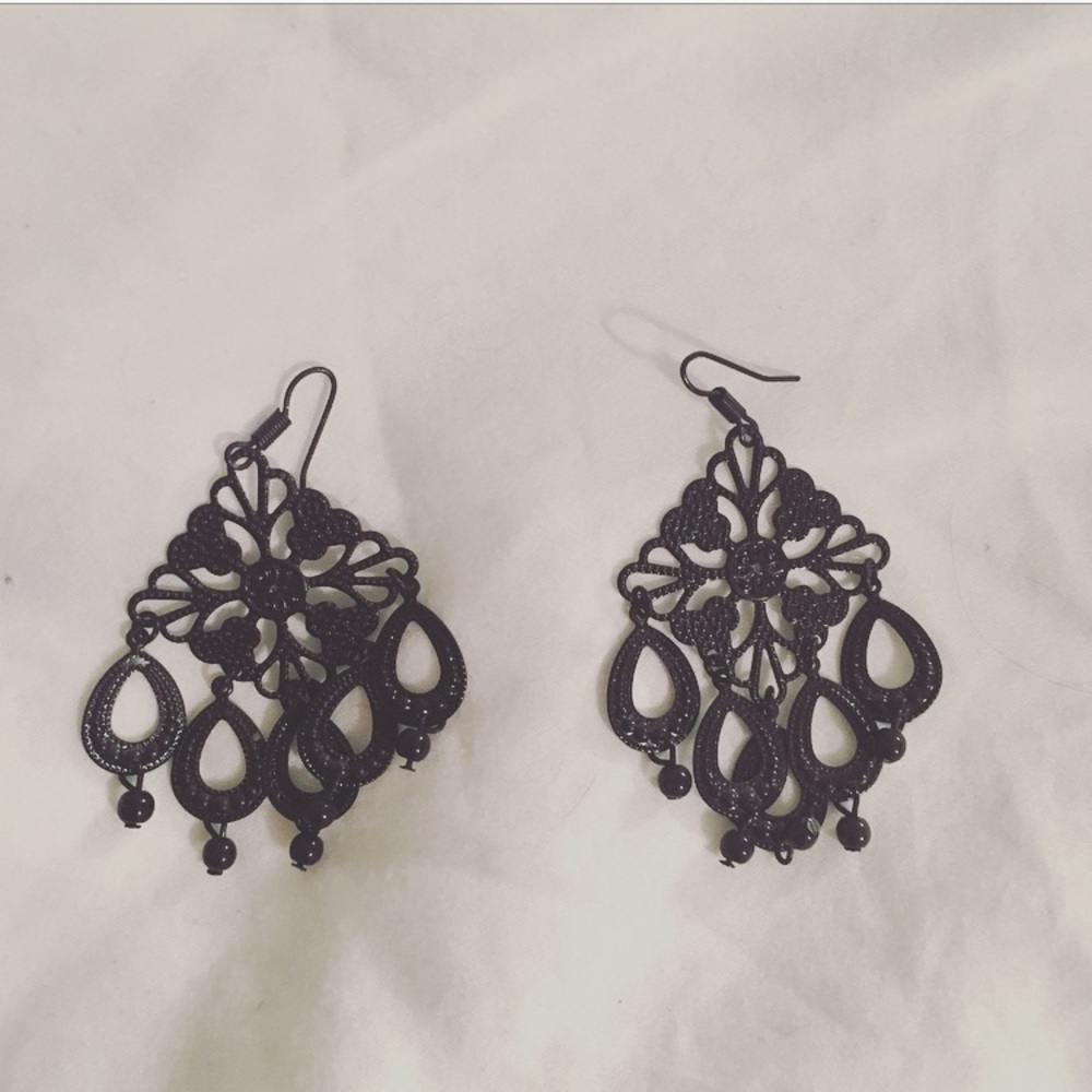 Dangly black earrings