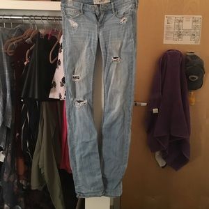 Light washed ripped jeans