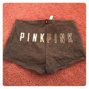 NWT VS PINK BOYSHORT PANTY Size M