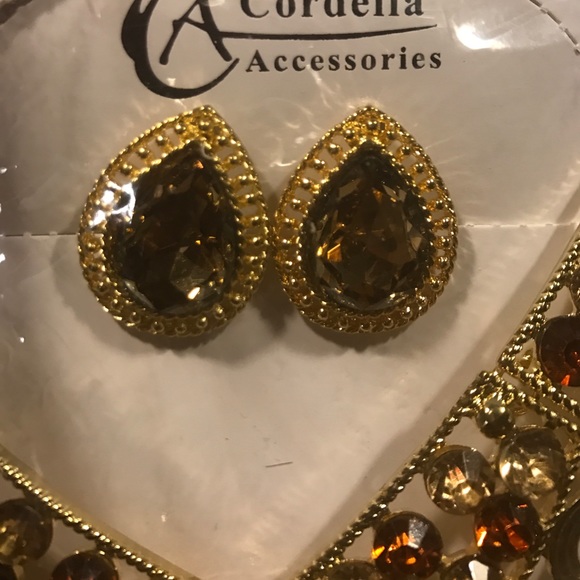 Beautiful set - Picture 2 of 5