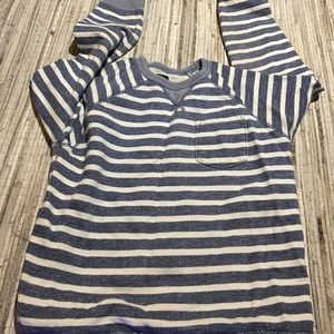 Gray and white striped gap sweater.