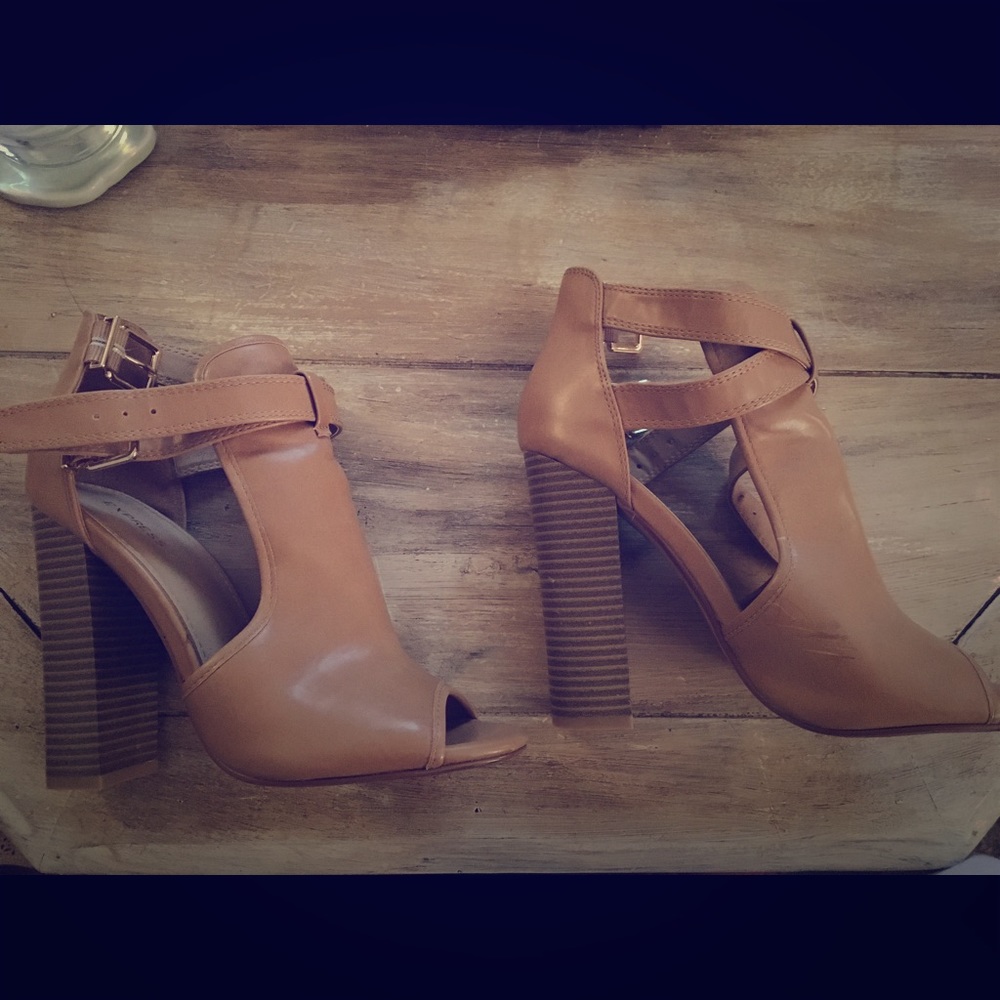 Open toe tan heels