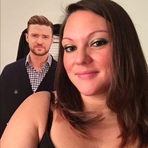 Meet your Posher, Jamie