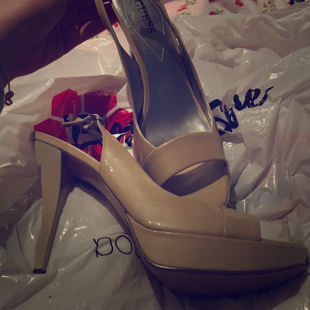 Guess peep toe heels