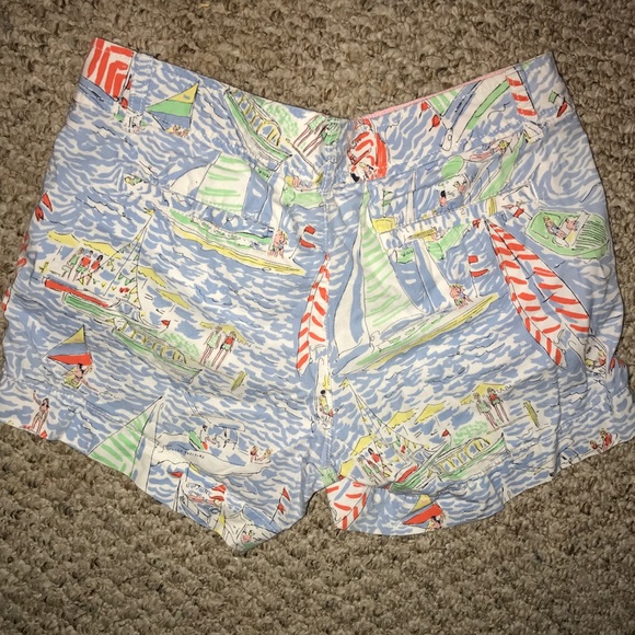 3xHP๐Lilly Pulitzer shorts!! - Picture 4 of 4