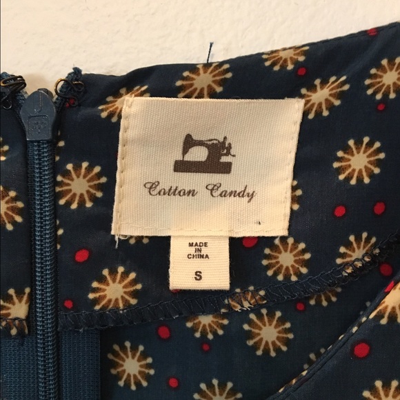 Retro dress - Picture 4 of 4