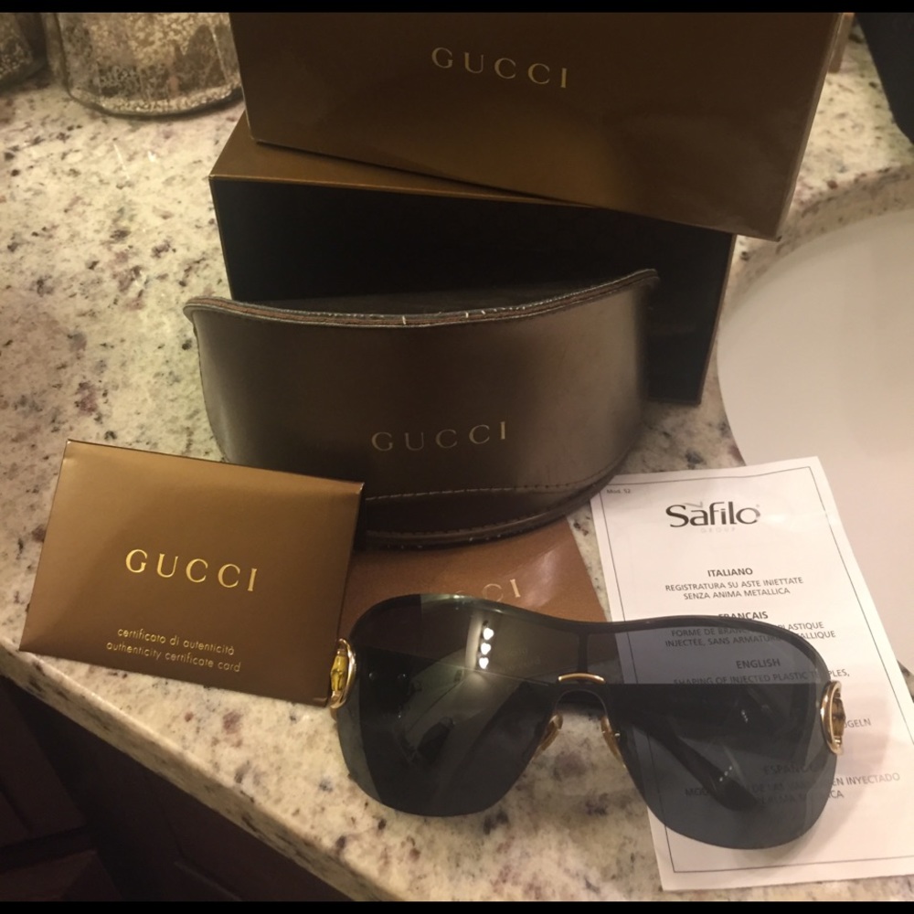 Gucci glasses