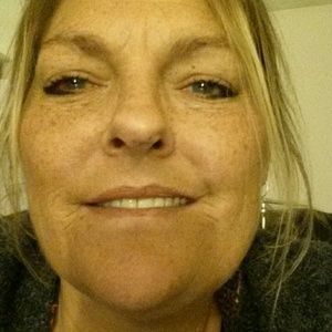 Meet your Posher, Carin