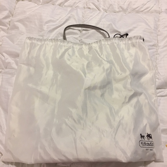 Authentic Coach Purse - Picture 4 of 4