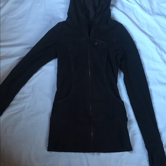 lululemon athletica Other - Women's lululemon sweatshirt