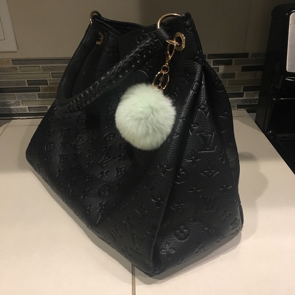 2 for $10!!  Faux Rabbit Keychain PomPoms! - Picture 7 of 8