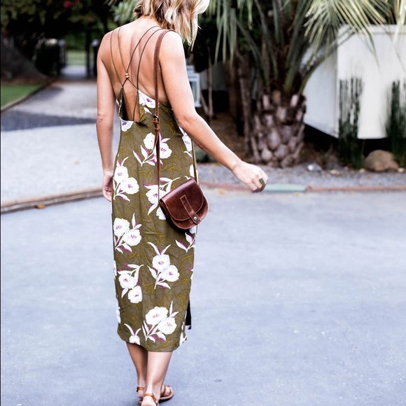 Green Floral Strappy Side Slit Skirt Maxi Dress - Picture 2 of 4