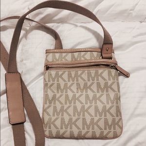 Authentic Tan and cream Michael Kors Crossbody!