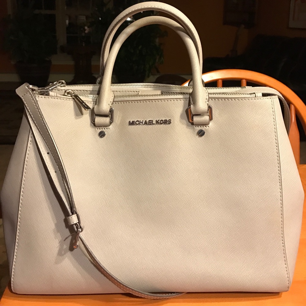 Michael Kors Large "Sutton" bag