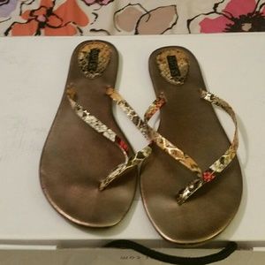 Apt 9 flip flop with multi colored straps
