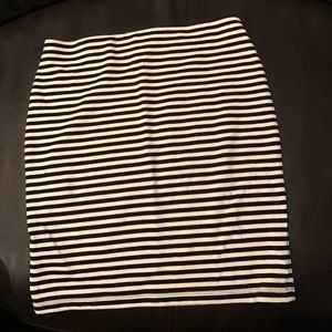 Black and White Pencil Skirt Old Navy