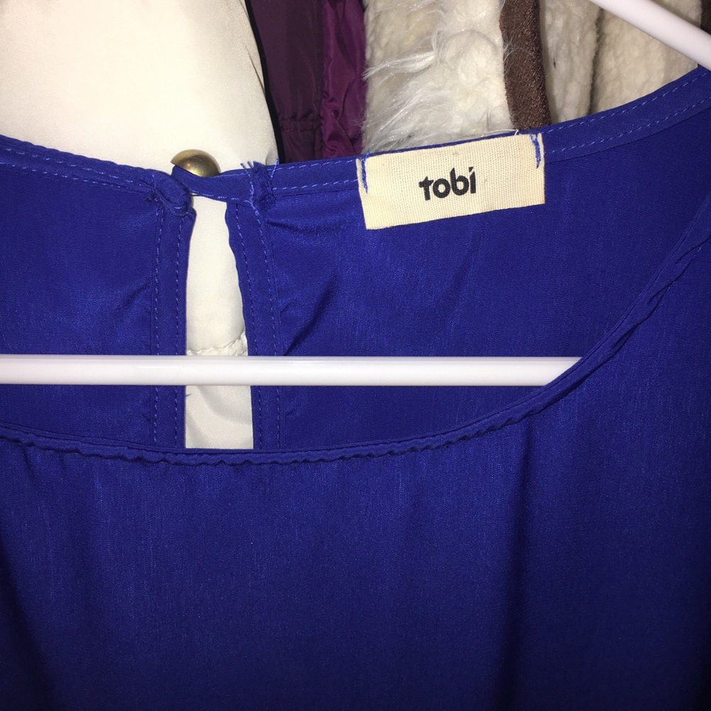 Dress - Picture 2 of 3
