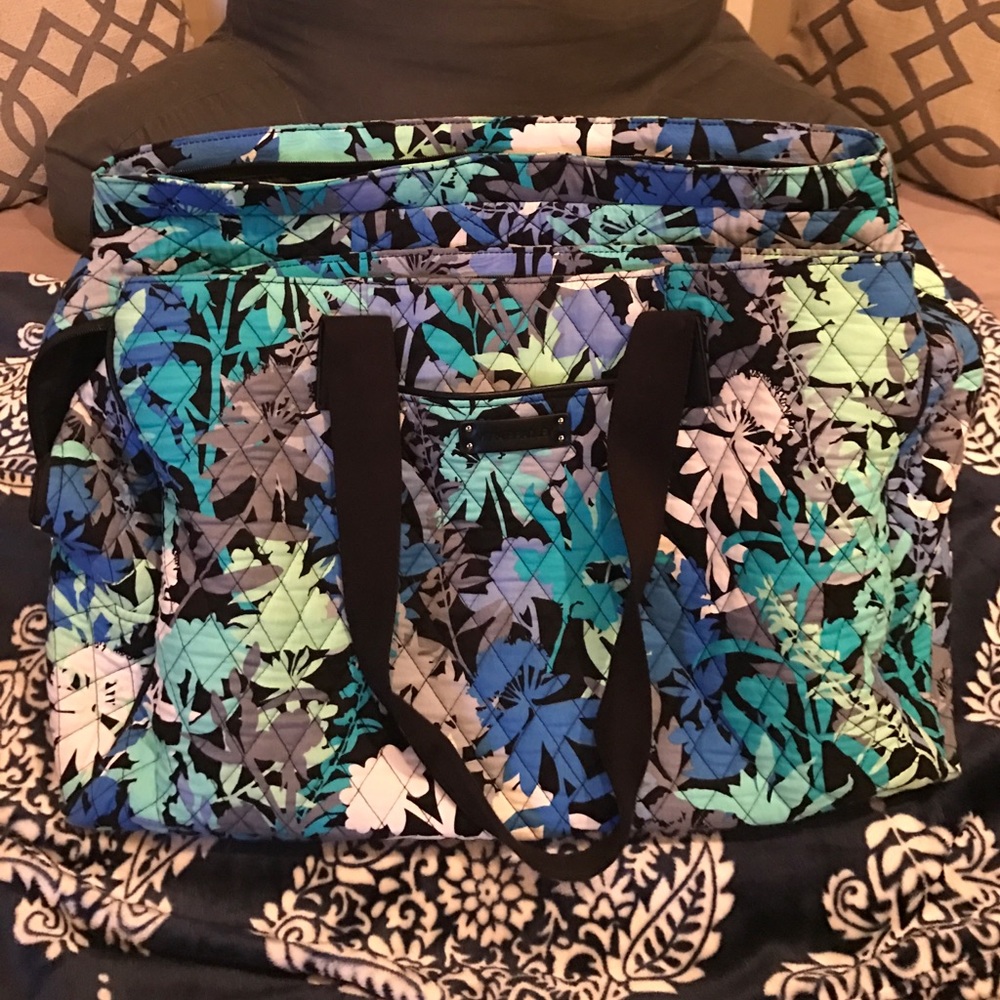 Vera Bradley - 3 Compartment Computer Bag