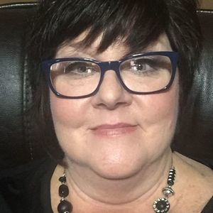 Meet your Posher, Renee