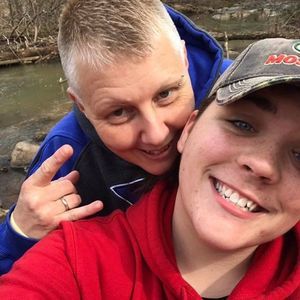 Meet your Posher, Crystal