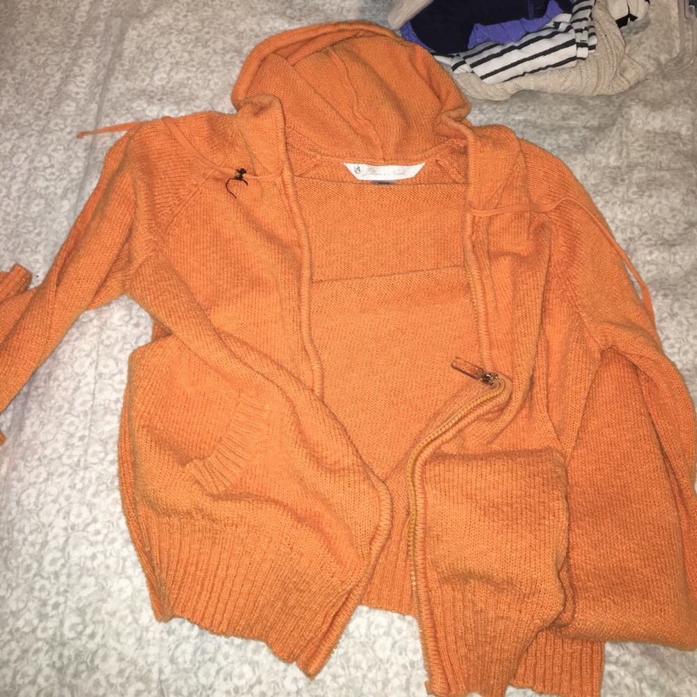 Super cute orange jacket!!!
