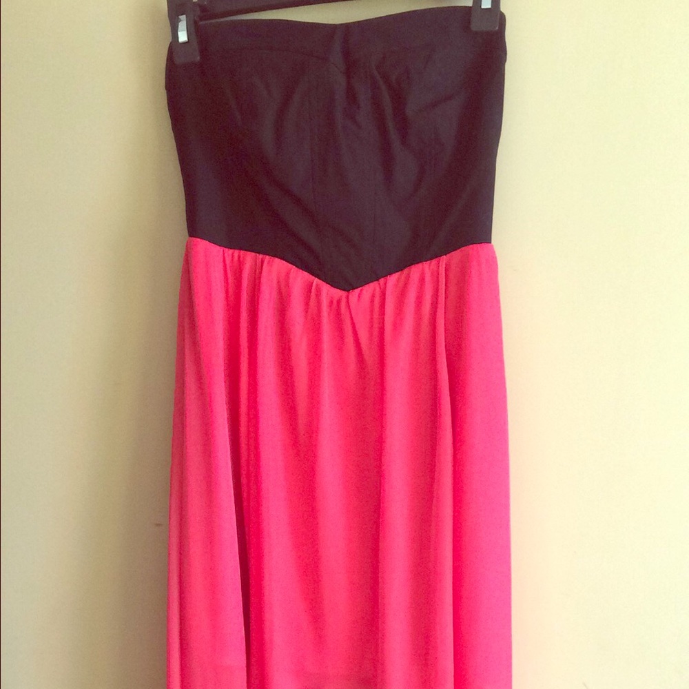 Women's small strapless dress. Will trade