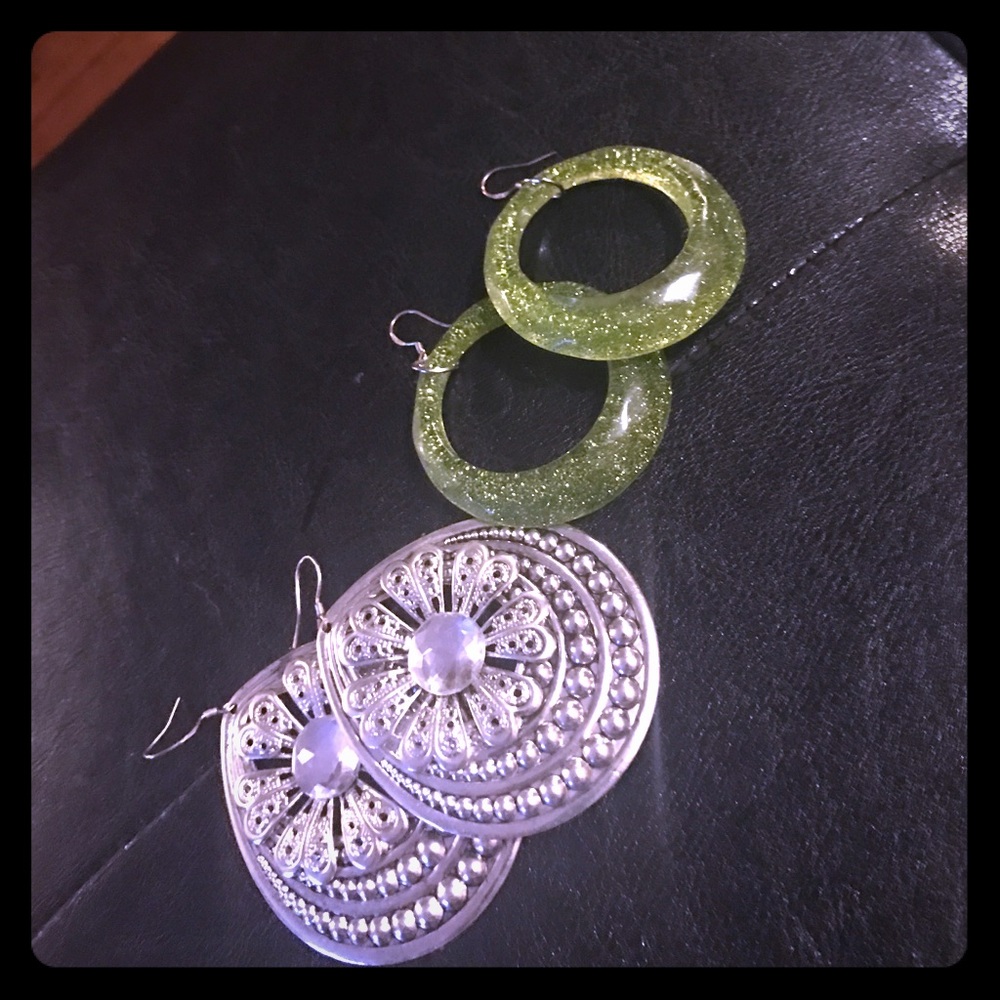 Dangle statement earrings