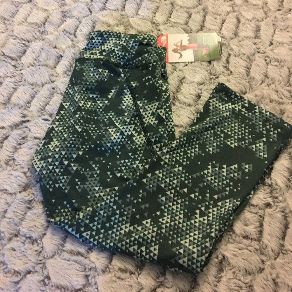 North Face Capri- NWT