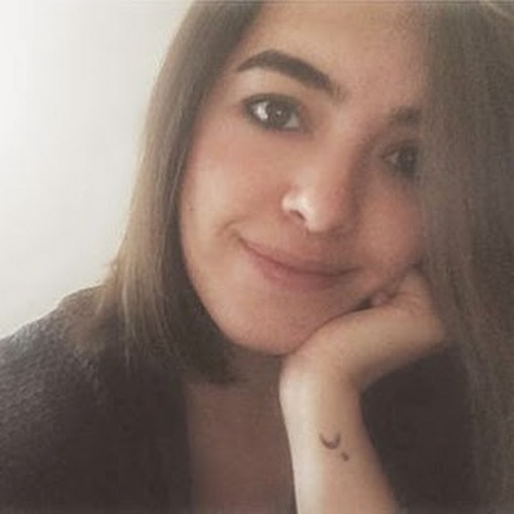 Meet your Posher, Ana sofia