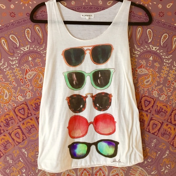 Sunglasses Tank! Never worn. Size S/M - Picture 1 of 2