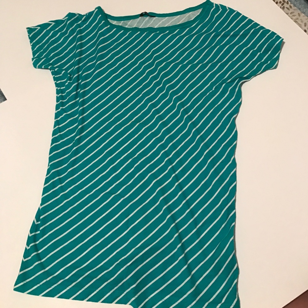 Green striped tunic shirt