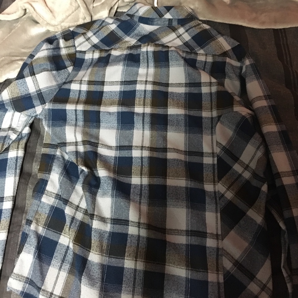 Volcom Flannel - Picture 4 of 4
