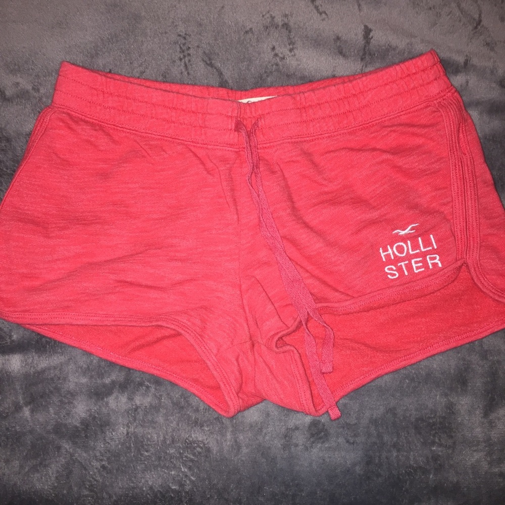 Hot pink Hollister shorts!