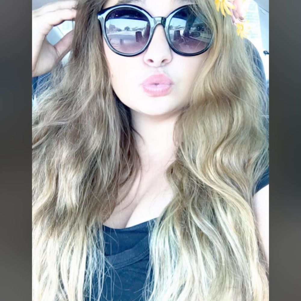 Meet your Posher, Megan