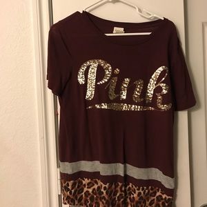 Short sleeve VS PINK shirt burgundy leopard