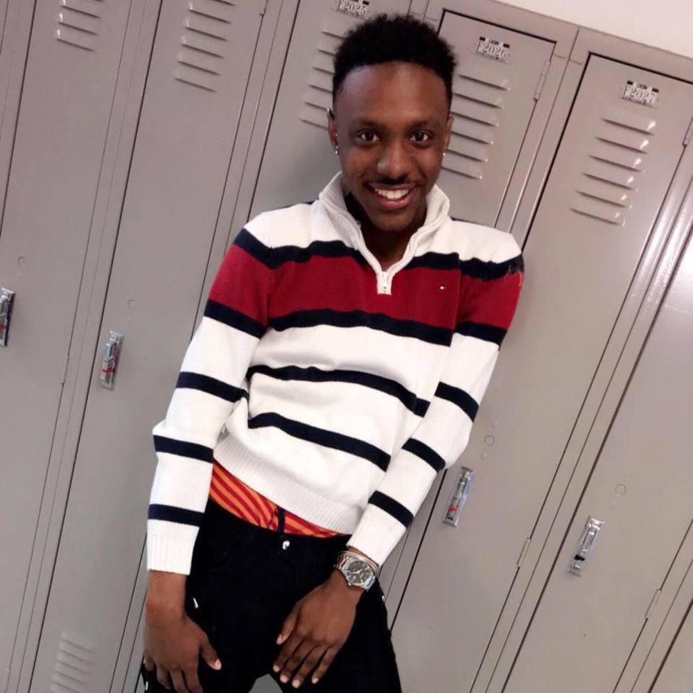 Meet your Posher, Darius