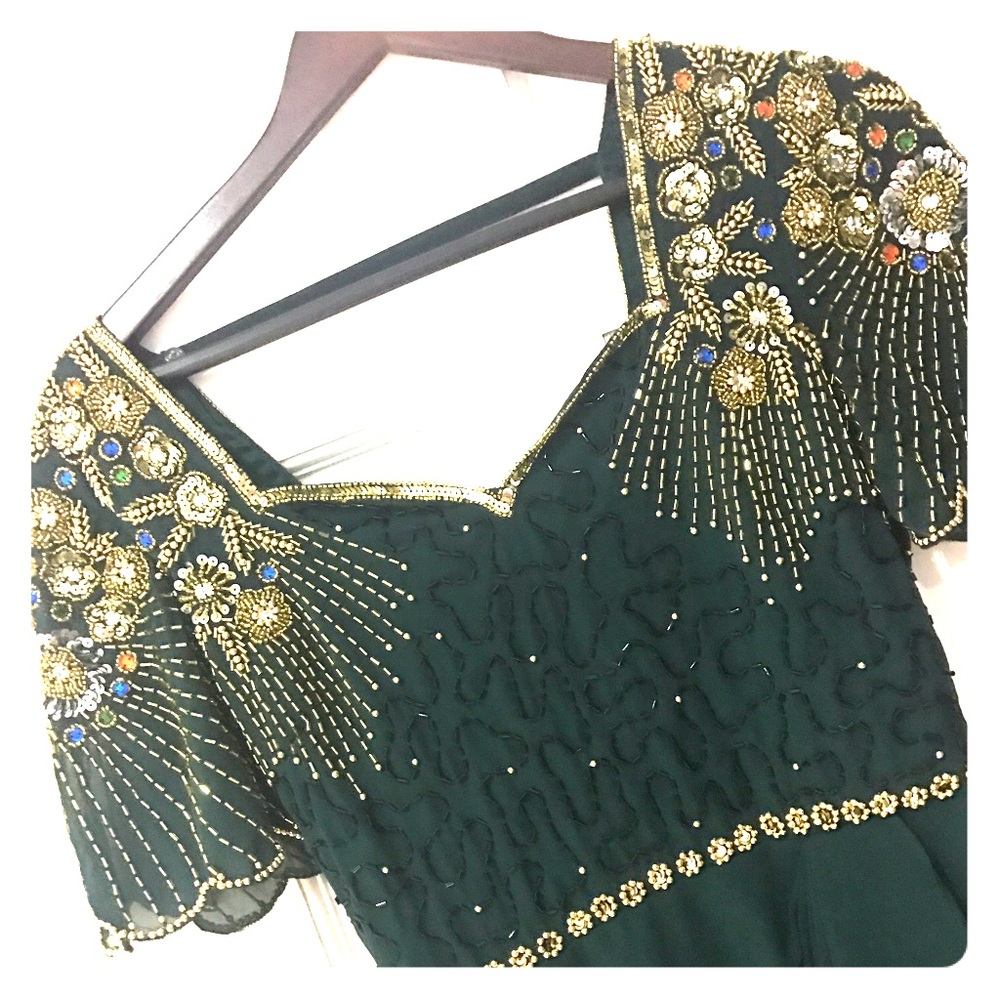 Beautiful cocktail dress !