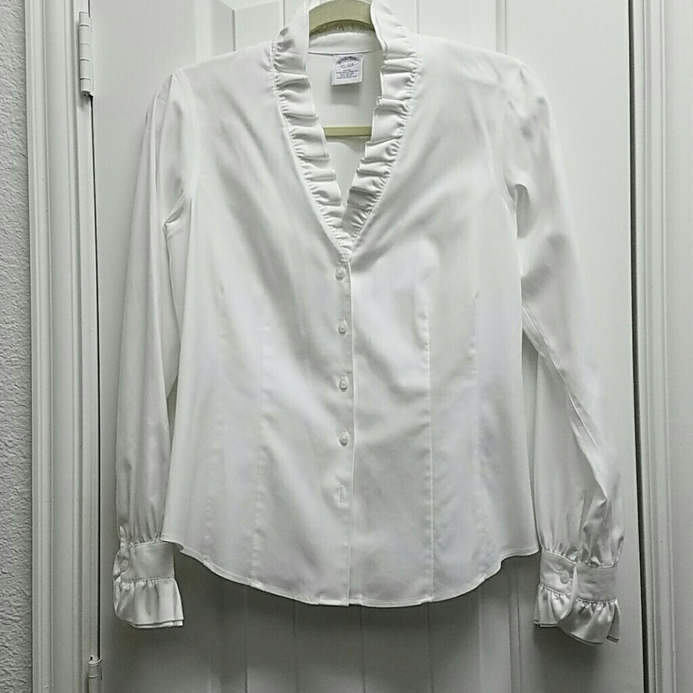 Brooks Brothers Ruffle Neck dress shirt sz 8