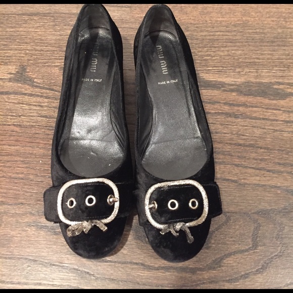 Flats - Picture 1 of 1