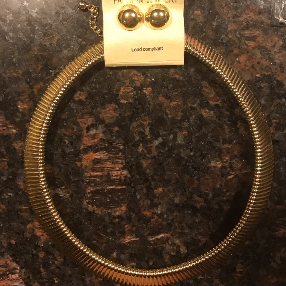 Beautiful choker set