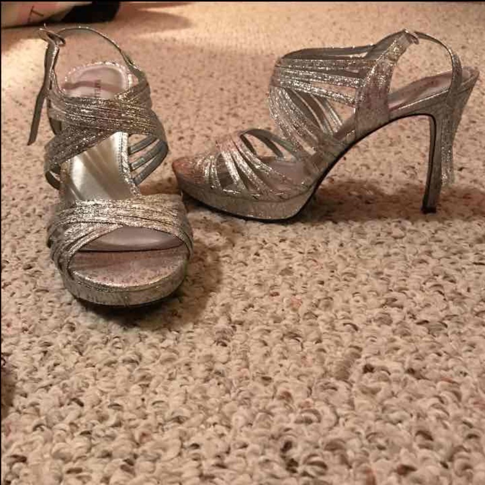 Prom Shoes - Picture 2 of 3
