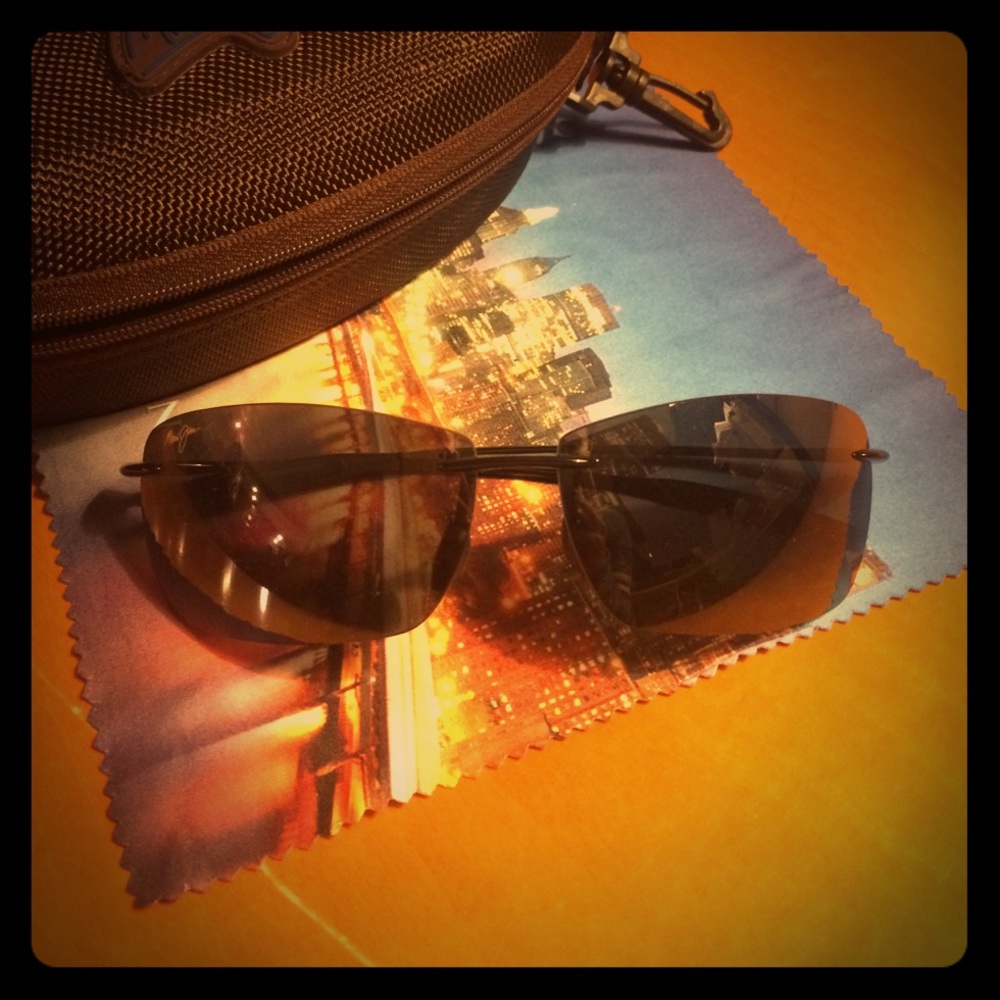 Sporty Maui Jim Lighthouse sunglasses