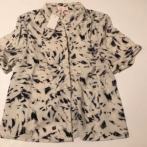 Short sleeved black and cream button up shirt