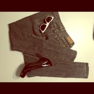 🔥ALL MUST GO🔥 Skinny Dark Grey Jeans🖤