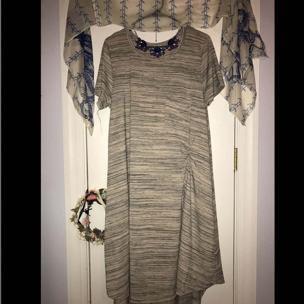 LuLaRoe Grey Heathers L Carly