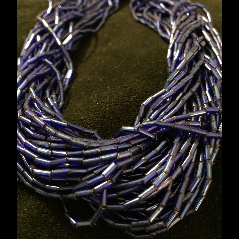 🟢 5/40 Beautiful Vintage Beaded Necklace