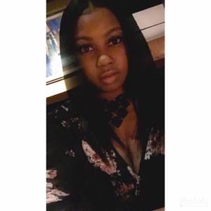 Meet your Posher, Jasmine