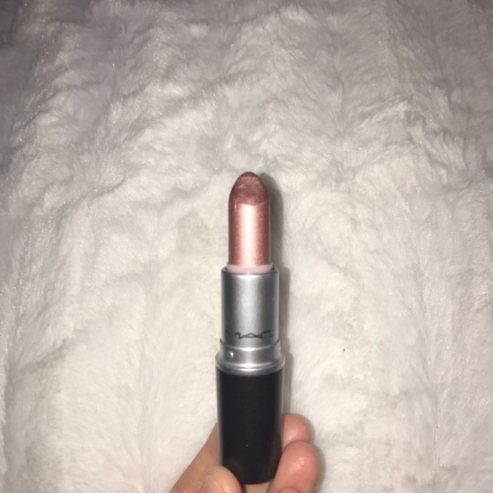 Mac lipstick