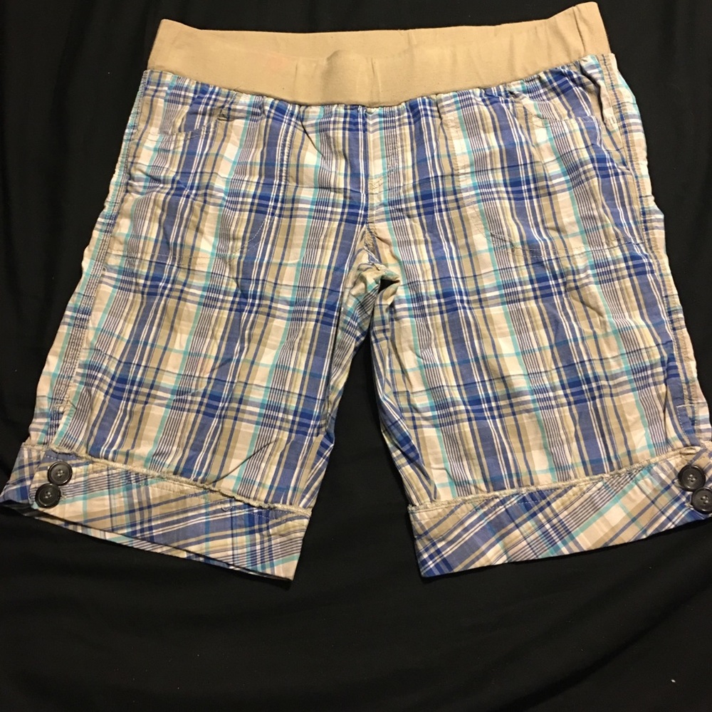 Maternity shorts!!